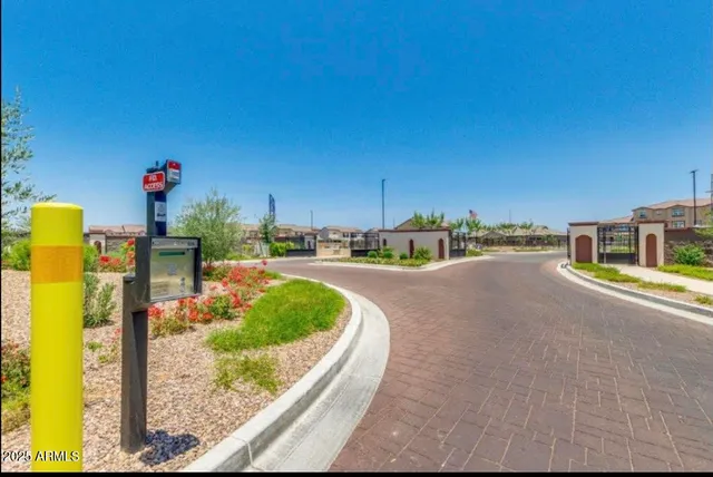 $495,000 | 1255 North Arizona Avenue, Unit 1258, Chandler, AZ 85225