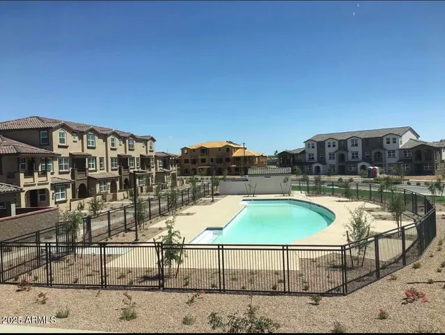 $495,000 | 1255 North Arizona Avenue, Unit 1258, Chandler, AZ 85225
