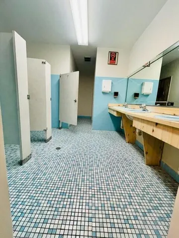 $2,100 | 4570 Northwest 18th Avenue, Unit 609, Deerfield Beach, FL 33064