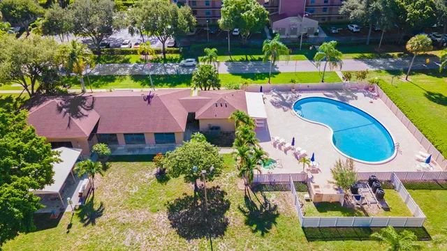 $2,100 | 4570 Northwest 18th Avenue, Unit 609, Deerfield Beach, FL 33064