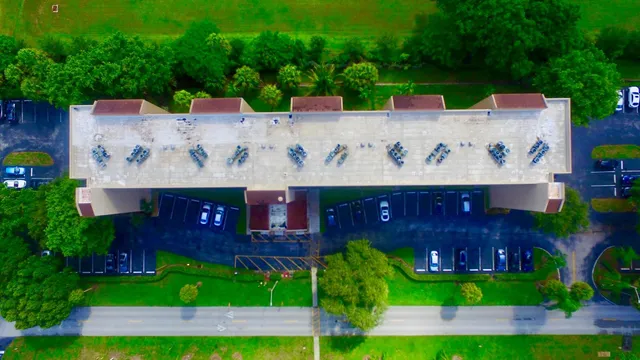 $2,100 | 4570 Northwest 18th Avenue, Unit 609, Deerfield Beach, FL 33064