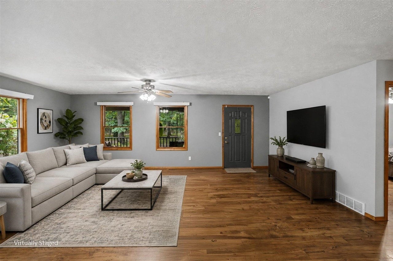 9051 South S Trail Baldwin, MI 49304 - Photo 10 of 39 Gallery Image 10