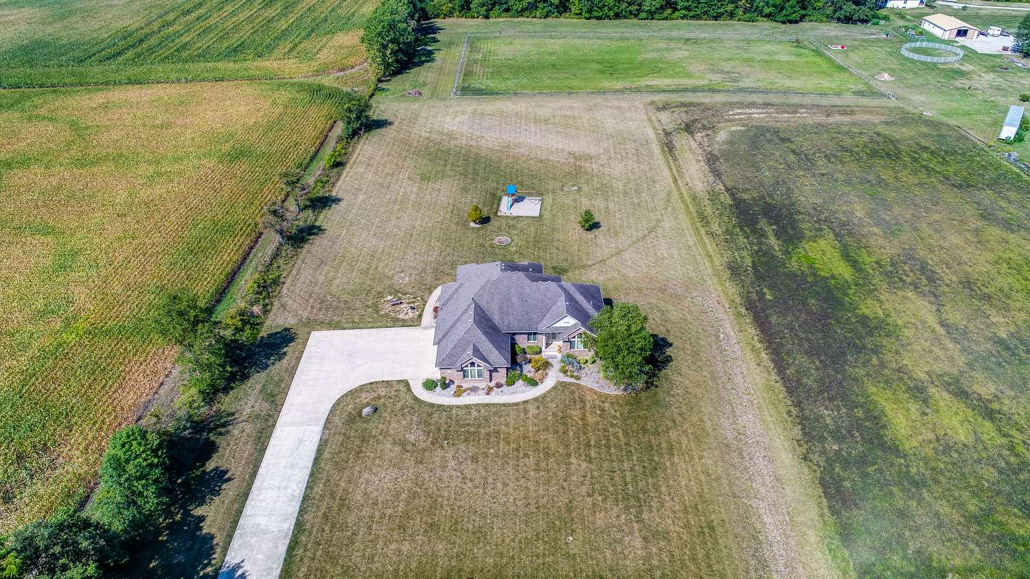 6707 Rapp Road Fort Wayne, IN 46818 - Photo 3 of 36