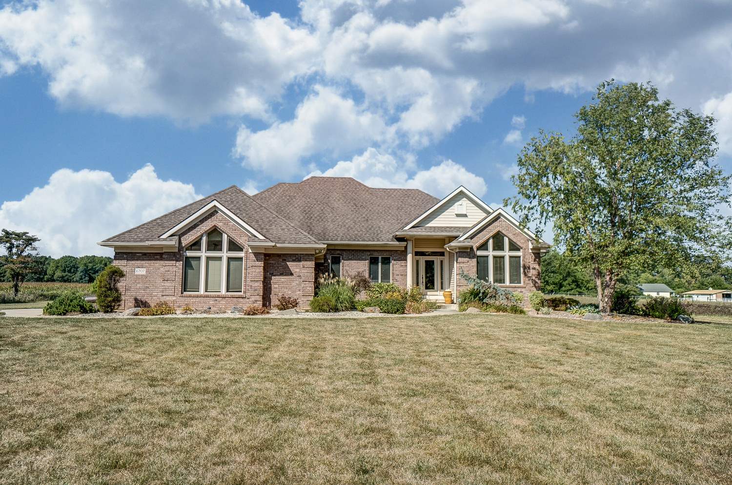 6707 Rapp Road Fort Wayne, IN 46818 - Photo 4 of 36