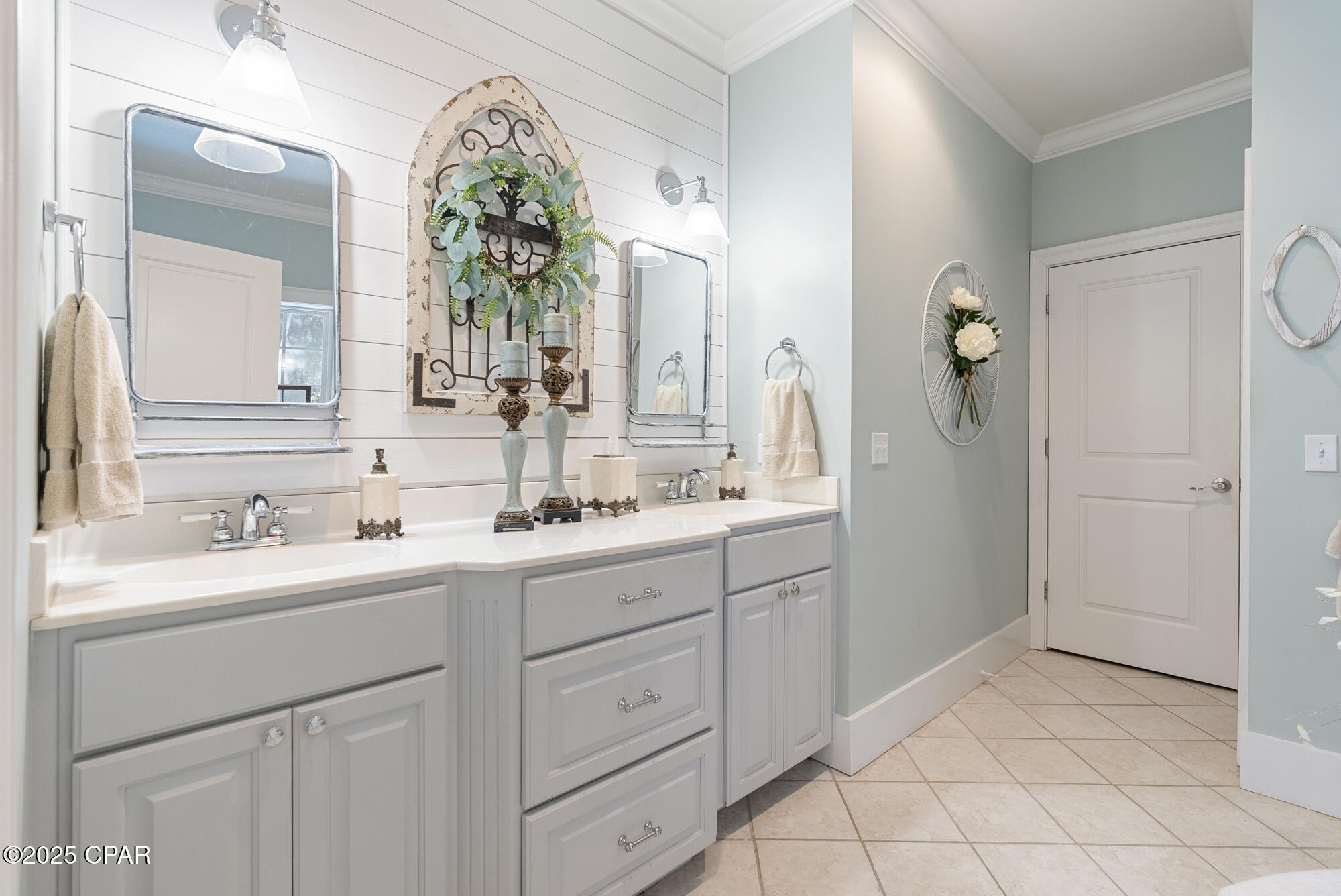 16237 Innerarity Point Road Pensacola, FL 32507 - Photo 20 of 46