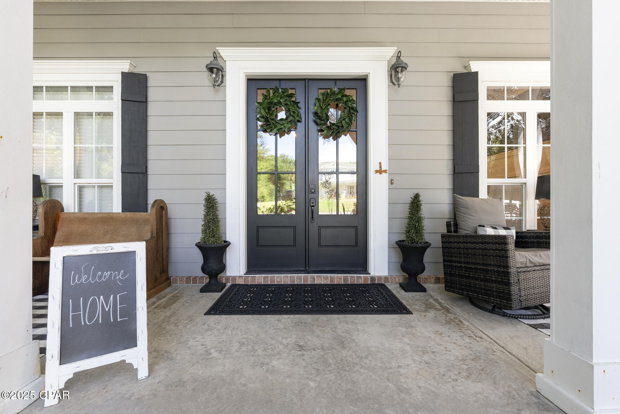 16237 Innerarity Point Road Pensacola, FL 32507 - Photo 4 of 46