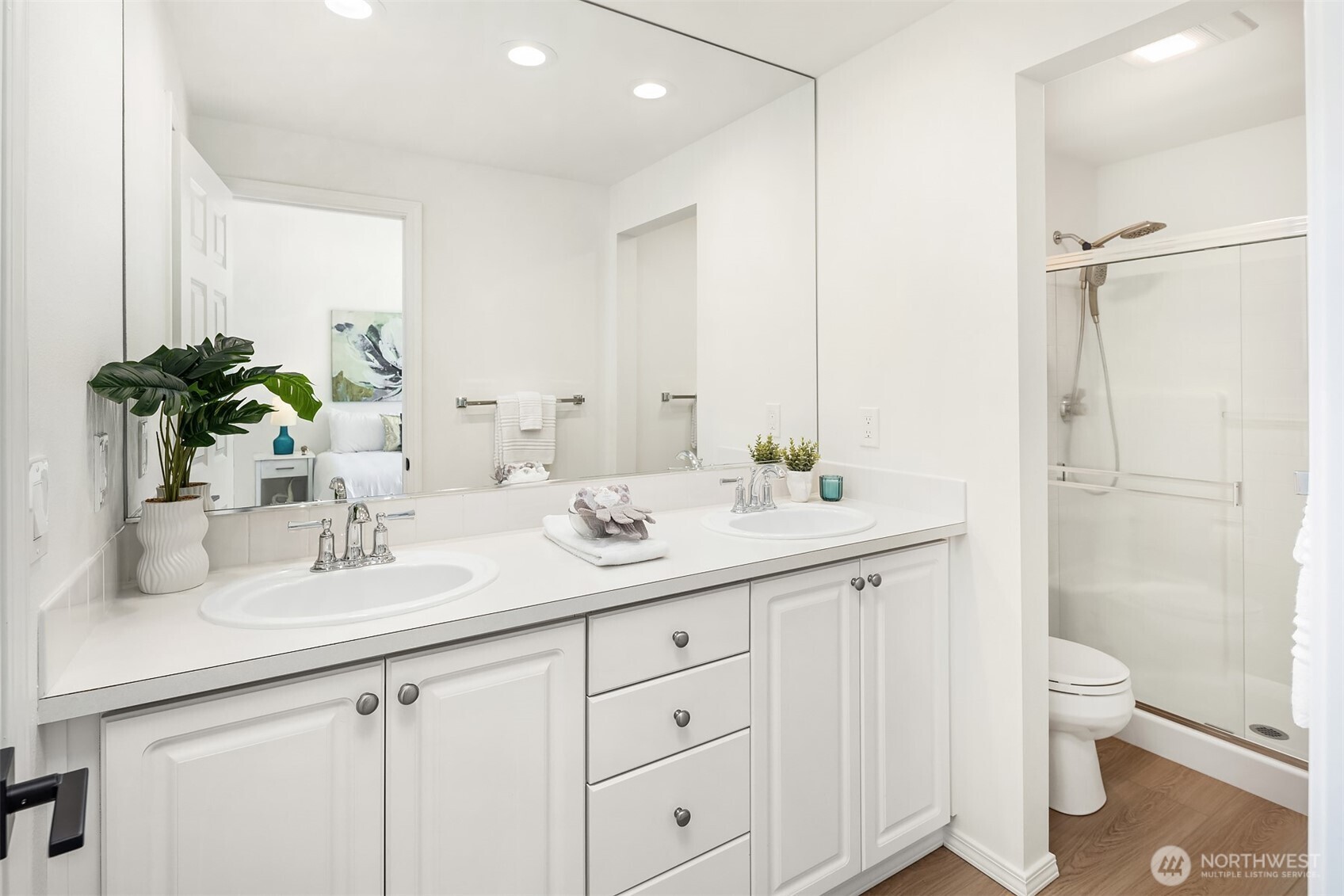 3701 Northeast 6th Street Renton, WA 98056 - Photo 17 of 27