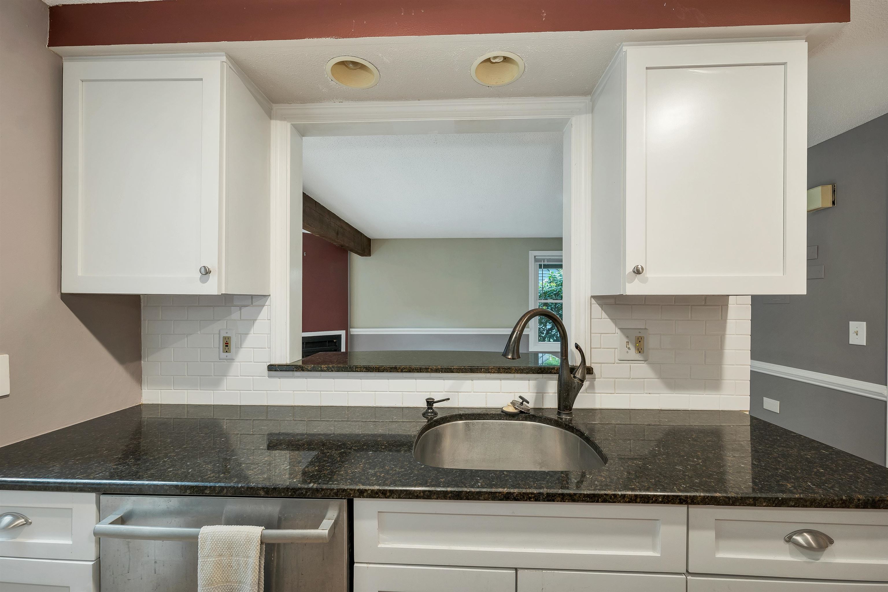 51 Stacey Circle Windham, NH 03087 - Photo 35 of 60