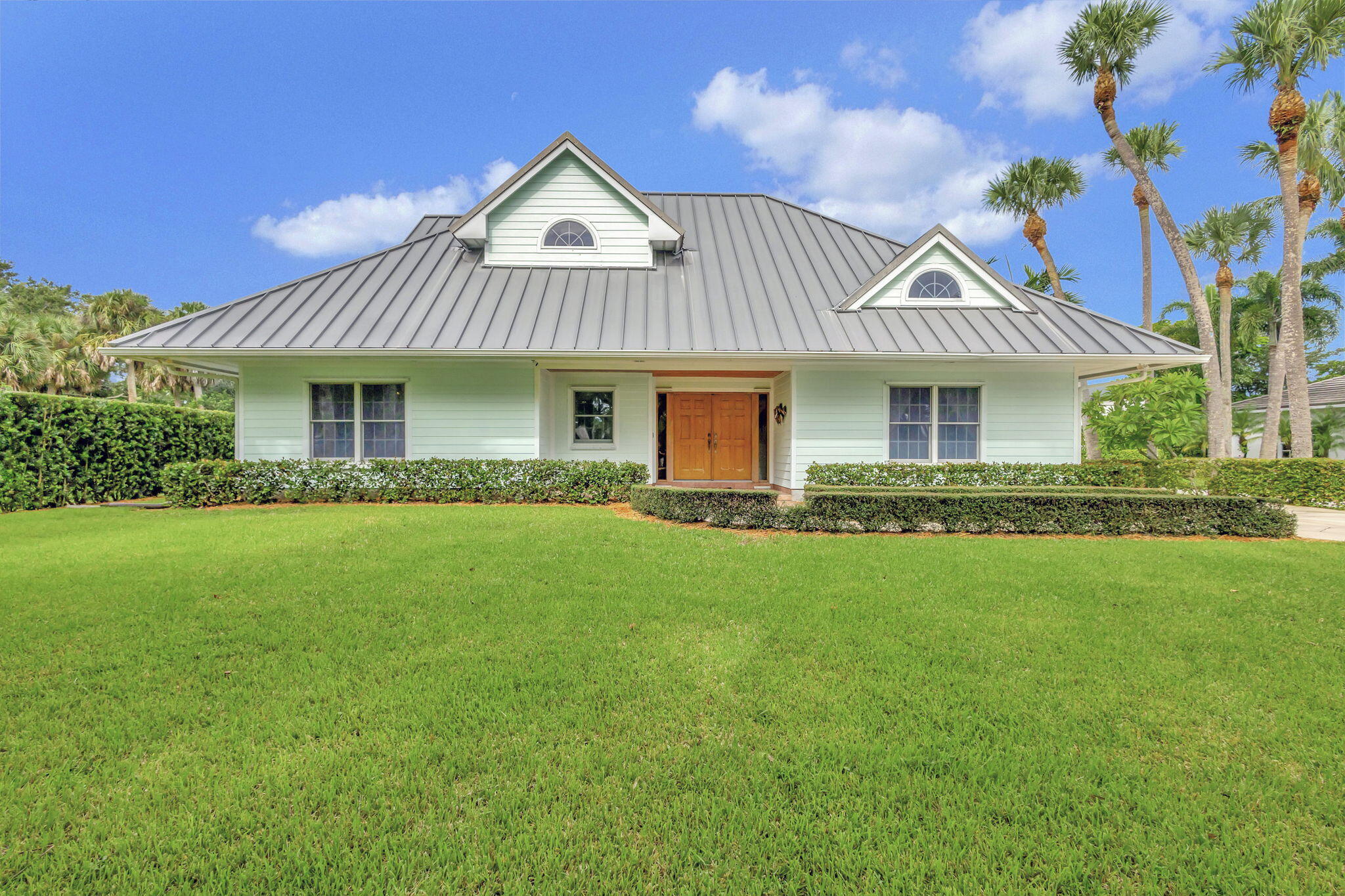 18199 April Lane Jupiter, FL 33458 - Photo 2 of 70 4-web-or-mls-5D1A4965