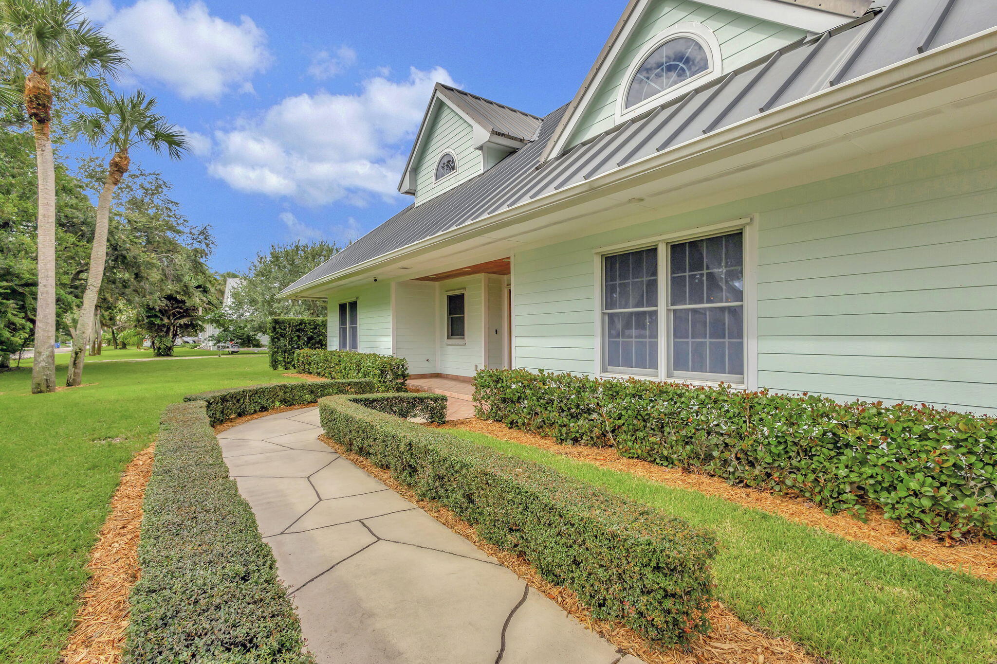 18199 April Lane Jupiter, FL 33458 - Photo 3 of 70 5-web-or-mls-5D1A4970