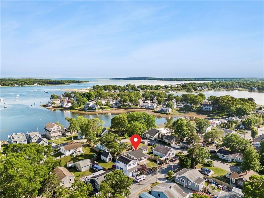 14 Pinehurst Drive Wareham, MA 02571 - Photo 38 of 41 a view of a city