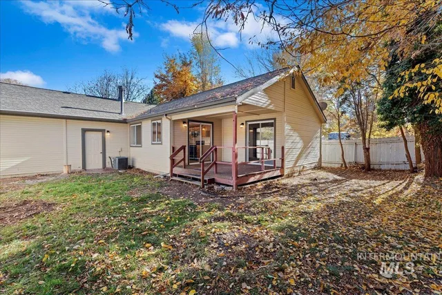 $399,900 | 3463 Collister Drive, Boise, ID 83703