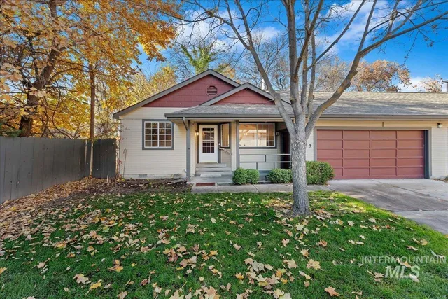 $399,900 | 3463 Collister Drive, Boise, ID 83703