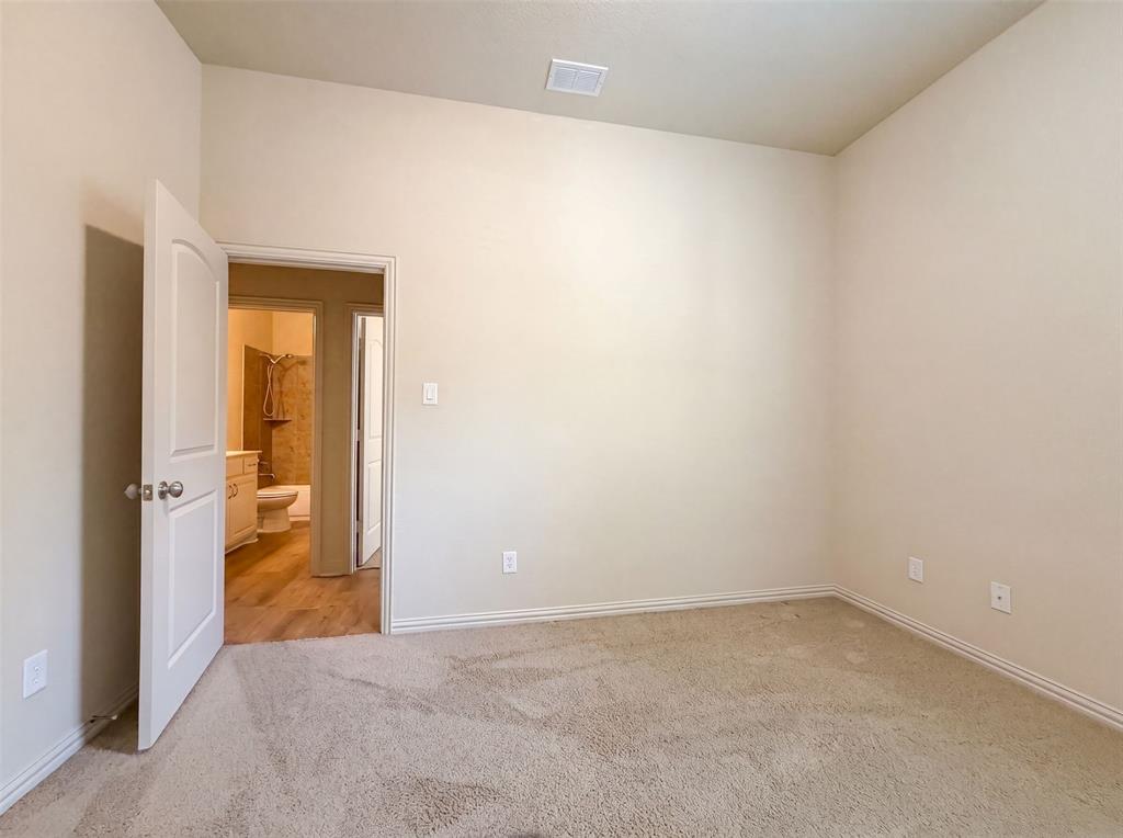 3005 South College Avenue Decatur, TX 76234 - Photo 12 of 18