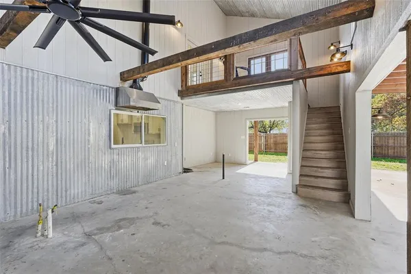 a view of an entryway