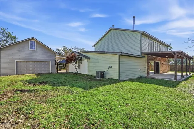 $599,900 | 9938 John Flowers Road, Wills Point, TX 75169