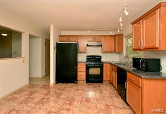 5725 Hempline Road St. Louis, MO 63129 - Photo 6 of 20 Gallery Image 6