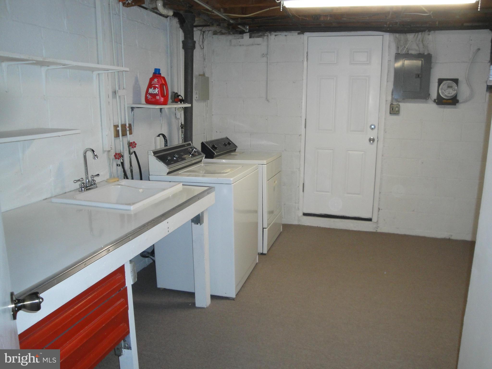 4437 Scotia Road Baltimore, MD 21227 - Photo 20 of 21 Interior (General)