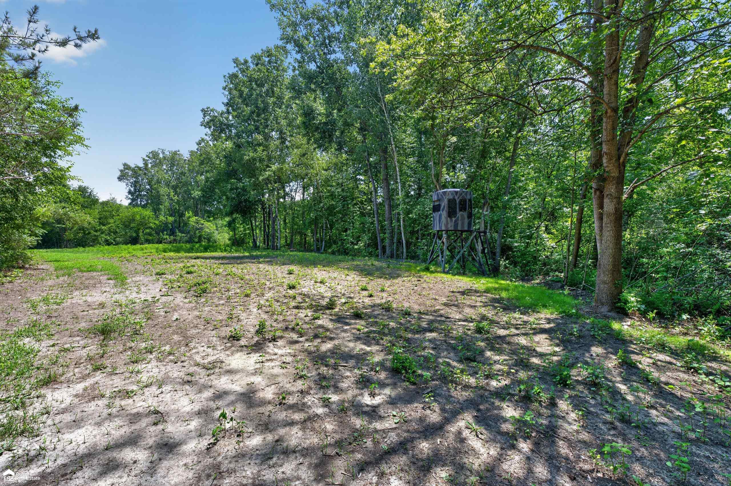 5498 Piersonville Road Columbiaville, MI 48421 - Photo 13 of 38
