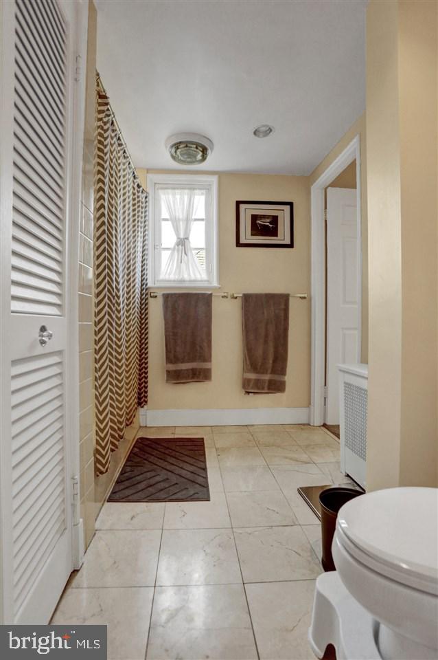 218 Vineyard Road Harrisburg, PA 17104 - Photo 12 of 25 Gallery Image 12