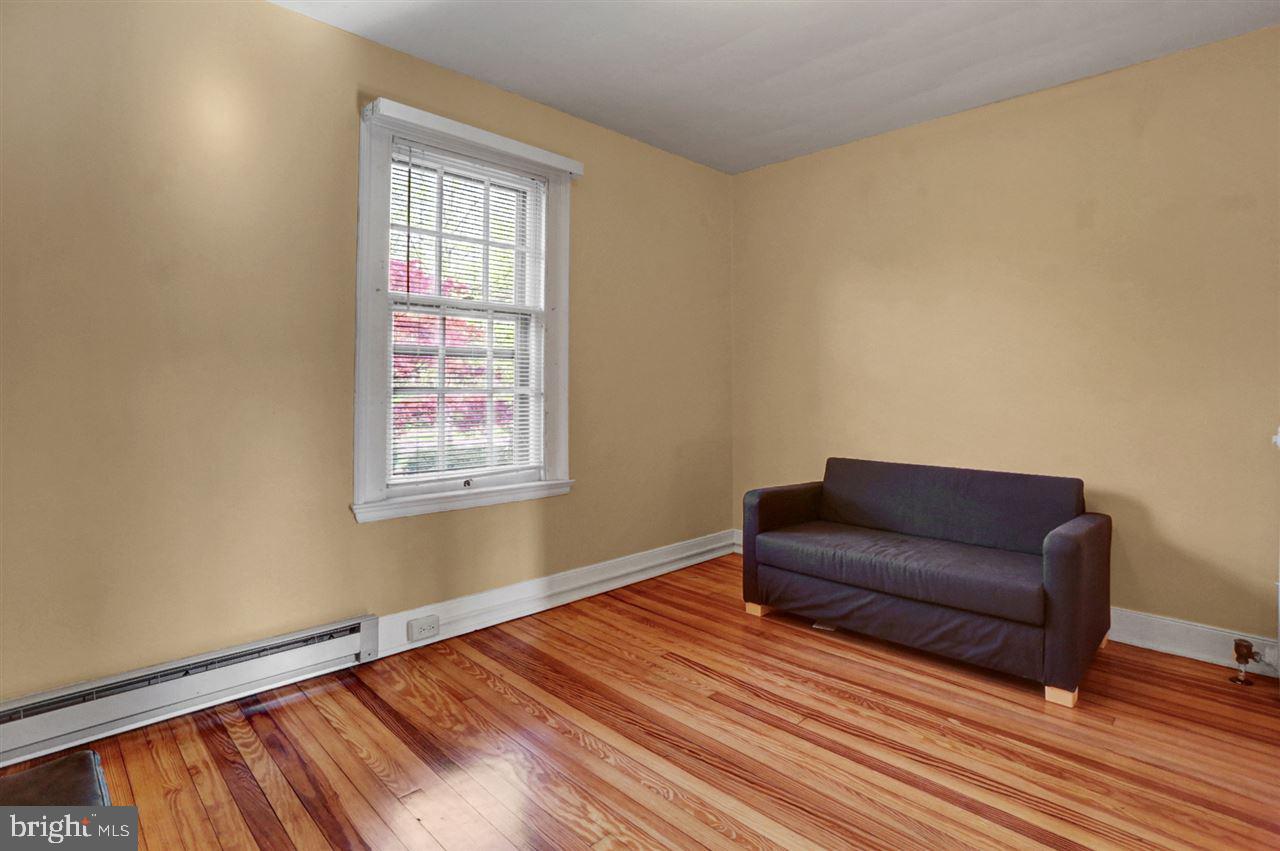 218 Vineyard Road Harrisburg, PA 17104 - Photo 14 of 25 Gallery Image 14