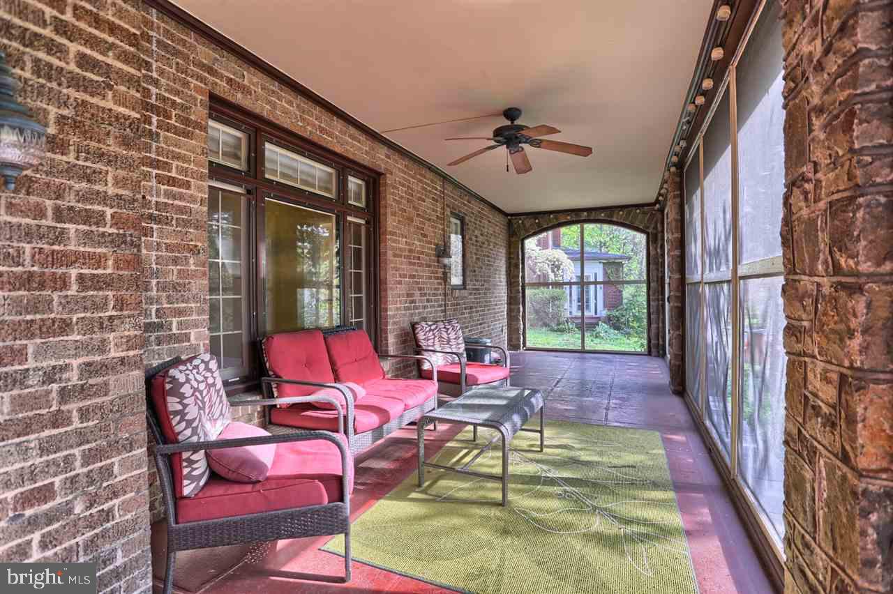 218 Vineyard Road Harrisburg, PA 17104 - Photo 22 of 25 Gallery Image 22