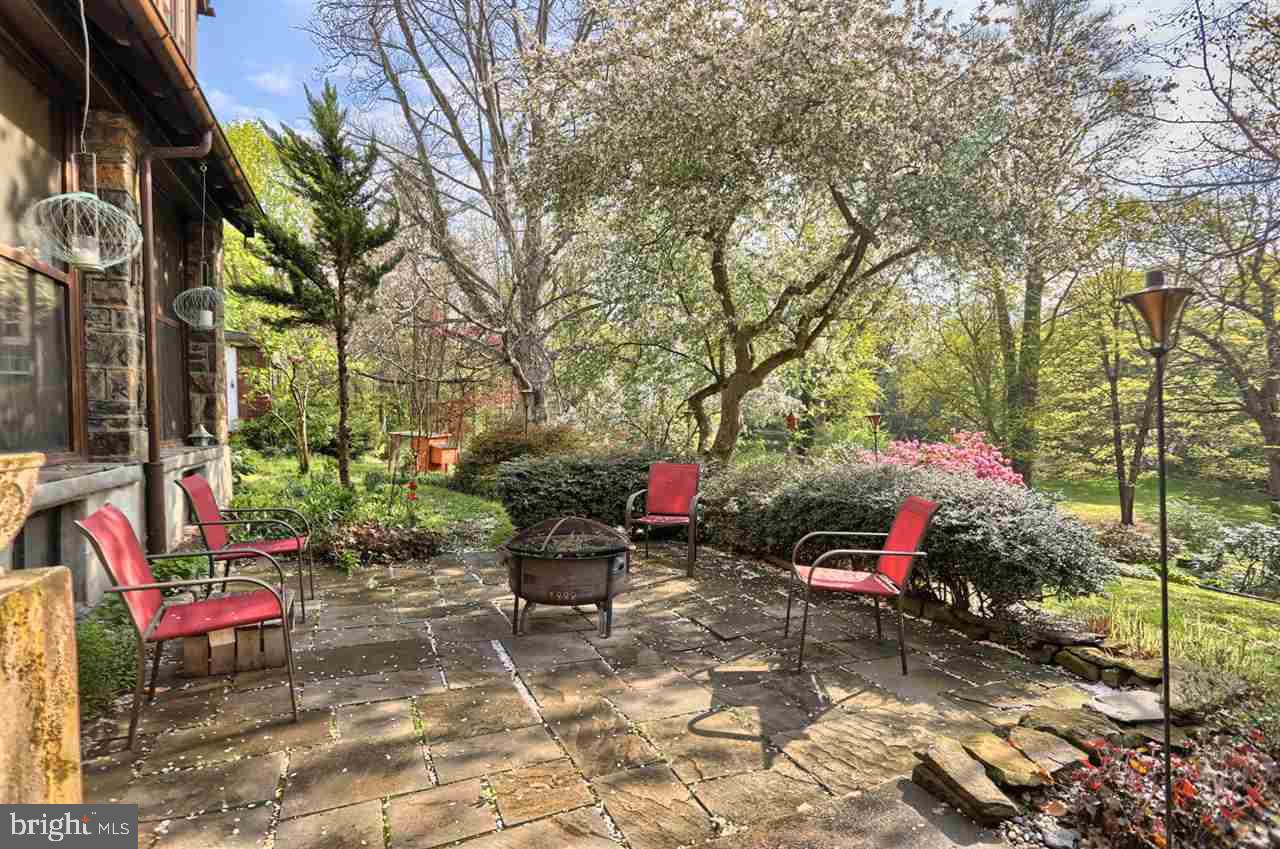 218 Vineyard Road Harrisburg, PA 17104 - Photo 23 of 25 Gallery Image 23
