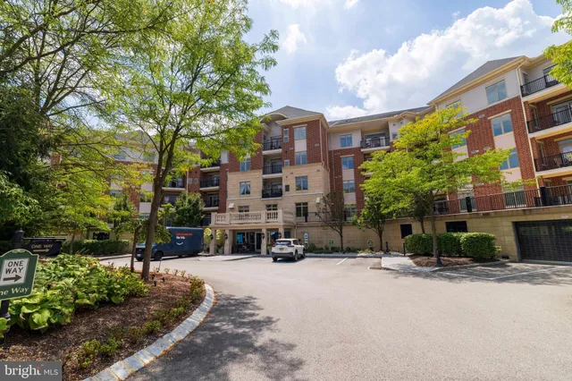 $335,000 | 274 Carson Terrace, Huntingdon Valley, PA 19006