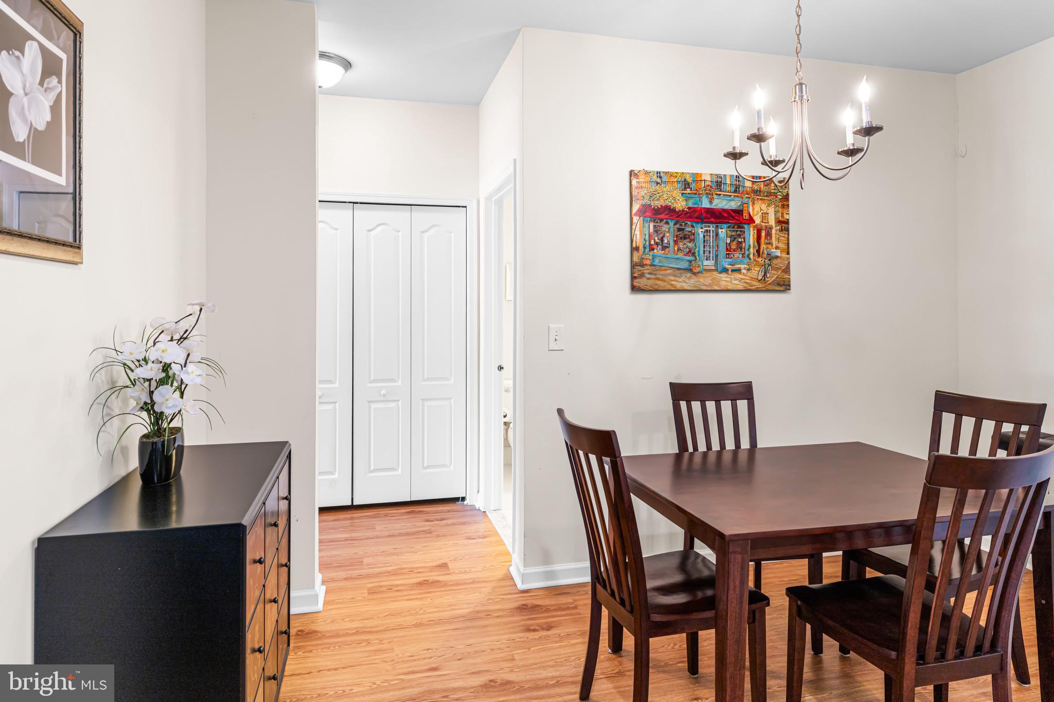 274 Carson Terrace Huntingdon Valley, PA 19006 - Photo 11 of 25 Dining Room