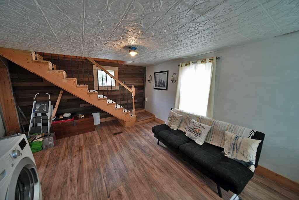 292 McSheffery Road Houlton, ME 04730 - Photo 24 of 55 292-mcsheffery-living-room-