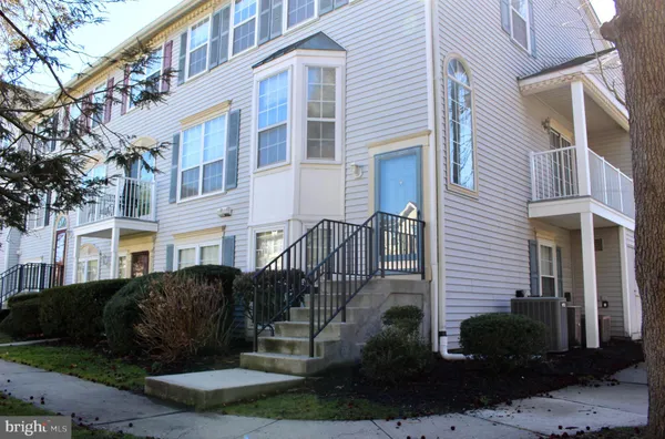 $2,400 | 70 Chambord Court, Hamilton, NJ 08619