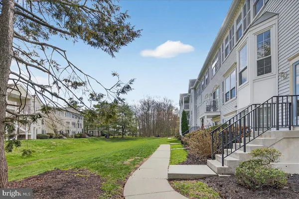 $2,400 | 70 Chambord Court, Hamilton, NJ 08619