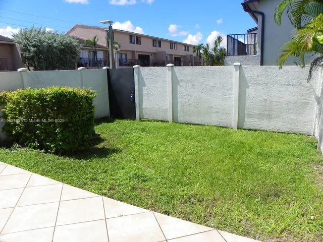 $379,900 | 8749 Southwest 154th Cir Place, Unit 4G, Miami, FL 33193