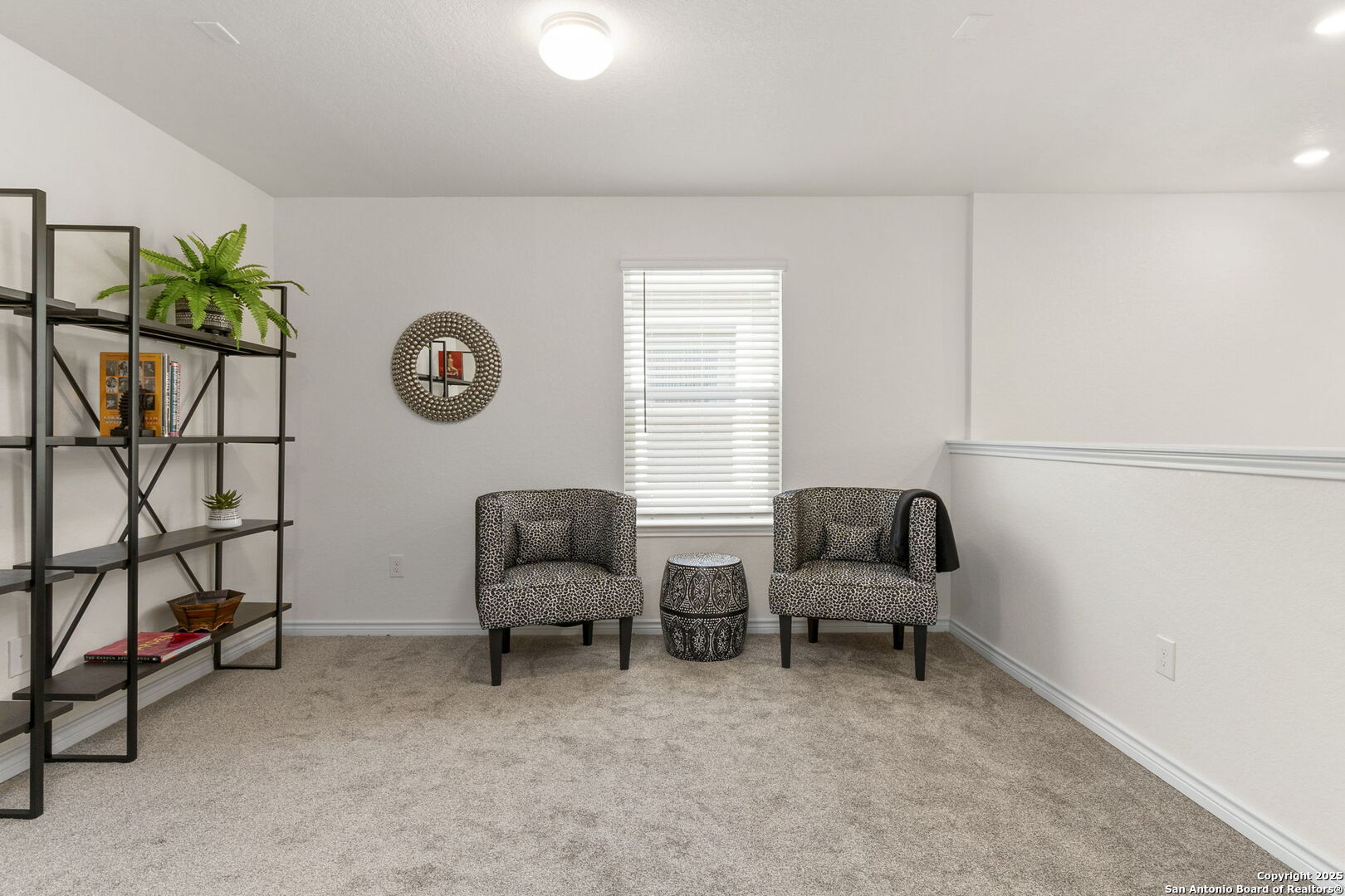 14839 Vance Jackson Road, Unit 1101 San Antonio, TX 78249 - Photo 21 of 31 a living room with furniture and a window