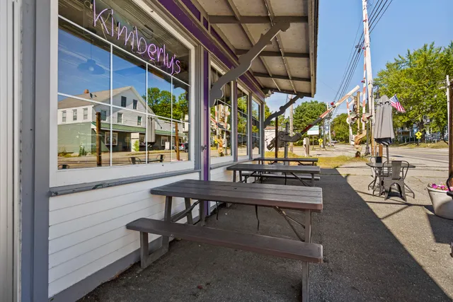 $625,000 | 64 Main Street, Richmond, ME 04357