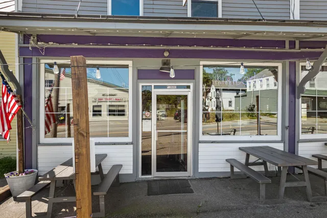 $625,000 | 64 Main Street, Richmond, ME 04357