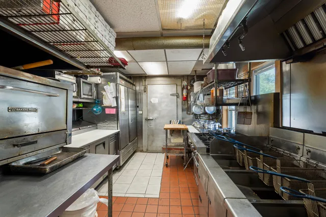 $625,000 | 64 Main Street, Richmond, ME 04357