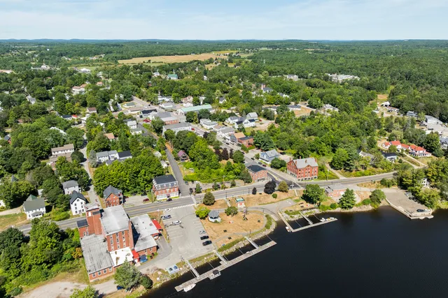$625,000 | 64 Main Street, Richmond, ME 04357