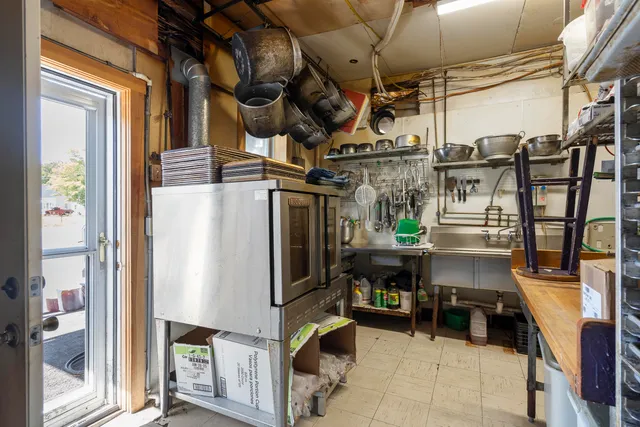 $625,000 | 64 Main Street, Richmond, ME 04357