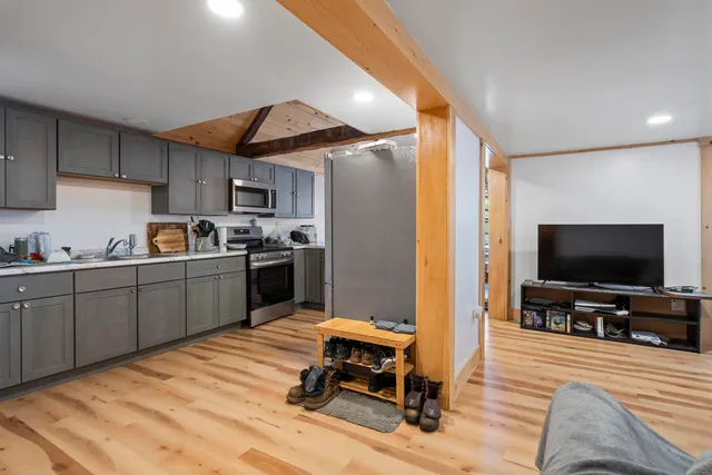 $625,000 | 64 Main Street, Richmond, ME 04357