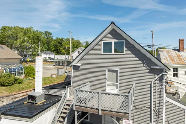 $625,000 | 64 Main Street, Richmond, ME 04357