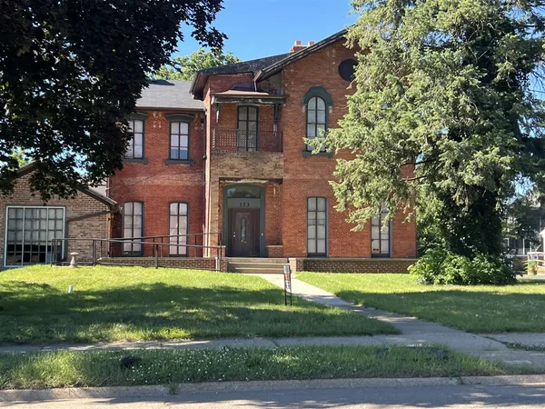 $199,000 | 173 Capital Avenue Northeast, Battle Creek, MI 49017