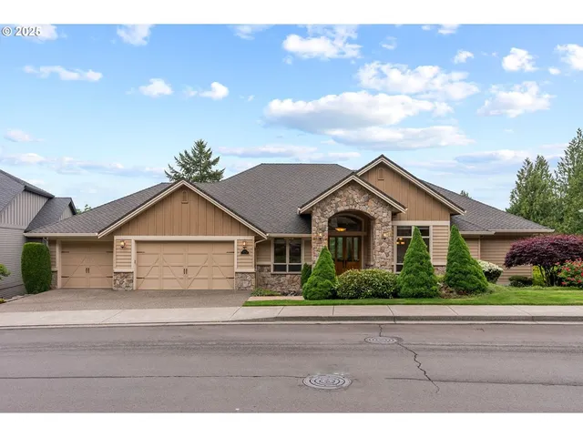 $910,000 | 4644 Southeast Honors Drive, Gresham, OR 97080