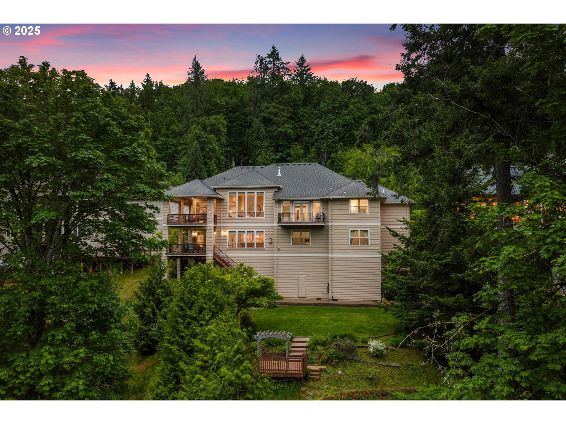 4644 Southeast Honors Drive Gresham, OR 97080 - Photo 45 of 48