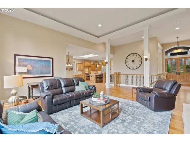 $910,000 | 4644 Southeast Honors Drive, Gresham, OR 97080