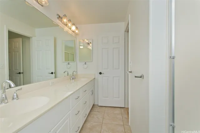 $1,150,000 | 7018 Hawaii Kai Drive, Unit 514, Honolulu, HI 96825