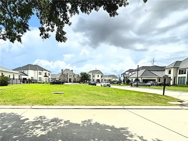$699,000 | Lot 226 Krantz Court, Kenner, LA 70065