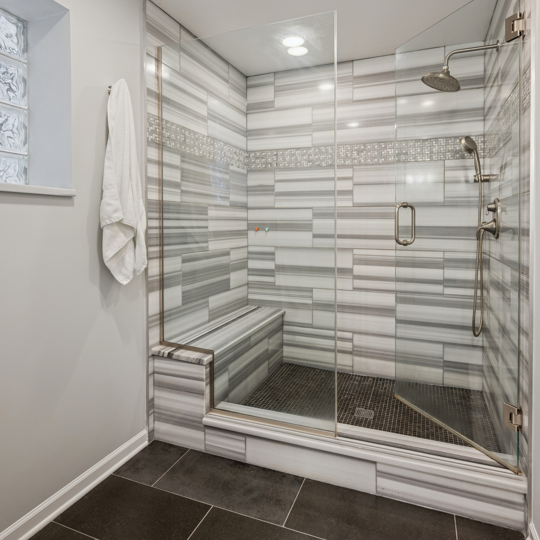 1329 North Mohawk Street, Unit 1 Chicago, IL 60610 - Photo 17 of 25 a bathroom with a shower
