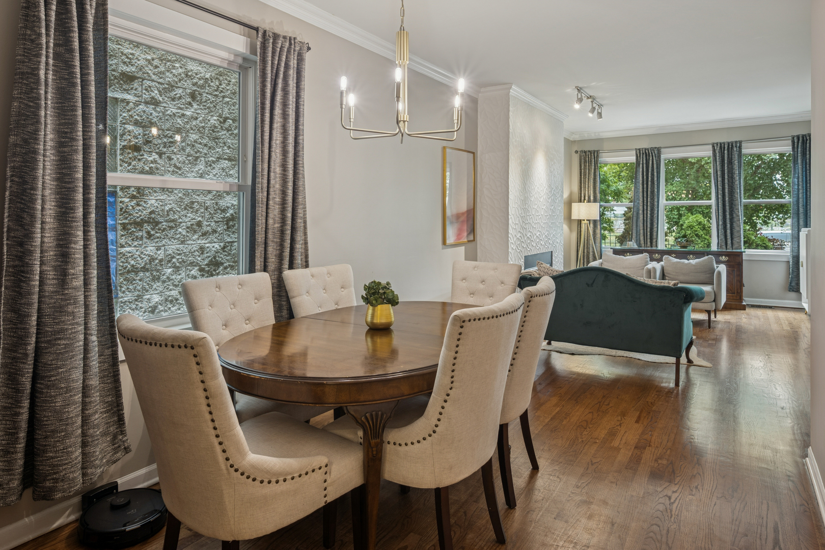 1329 North Mohawk Street, Unit 1 Chicago, IL 60610 - Photo 5 of 25 a view of a dining room with furniture window and wooden floor