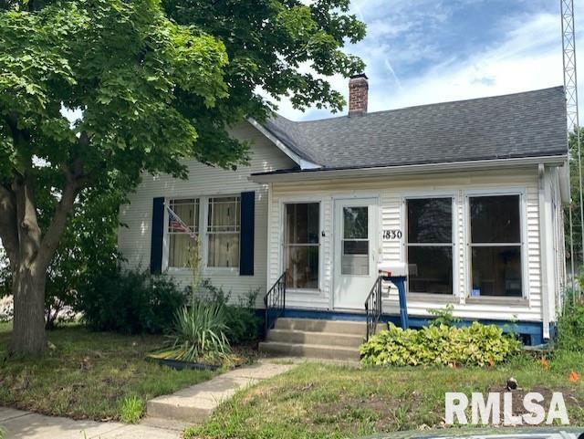 1830 North 8th Street Springfield, IL 62702 - Photo 1 of 12